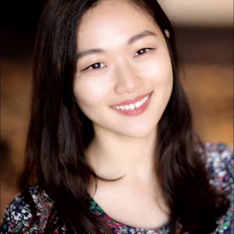 Sun-Kyung Lee